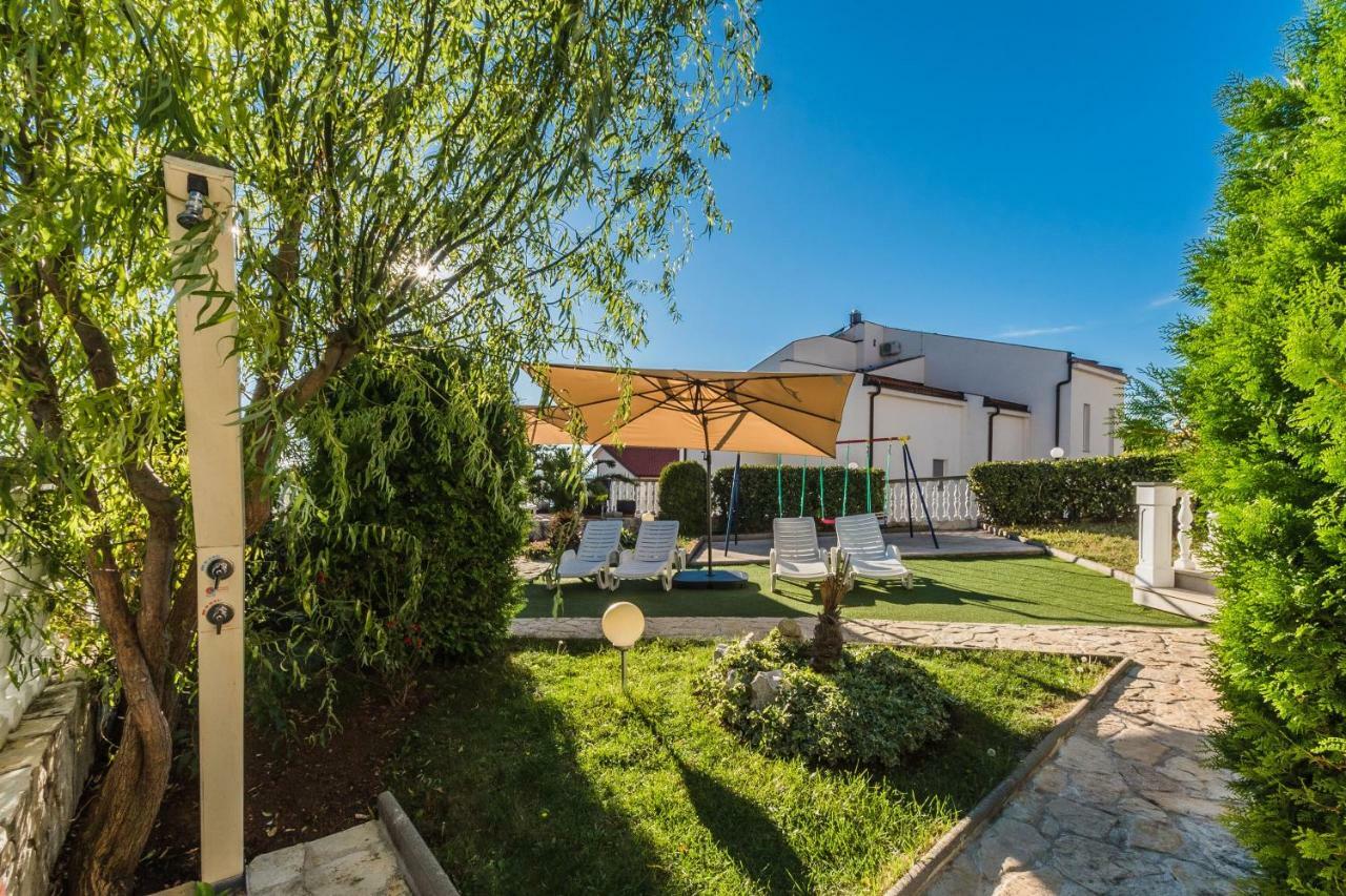Villa Mara Crikvenica Εξωτερικό φωτογραφία